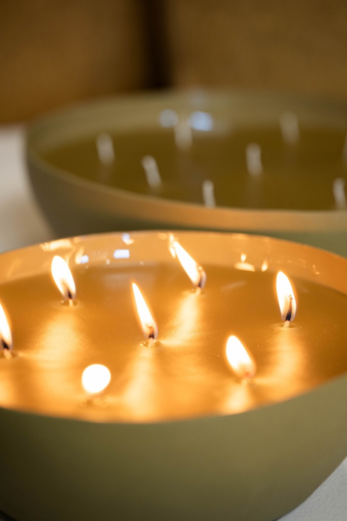 Multiwick indoor candle bowl orangic mat outside/enamel inside khaki medium - 24.5 x 21 x 8.5cm - 7 wicks - p 2