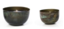 Set of 2 brass green patina planters - Ø 20.5 x 12.5cm+Ø 15.5 x 10.5cm - 1 - ext. cot. - p /1/16